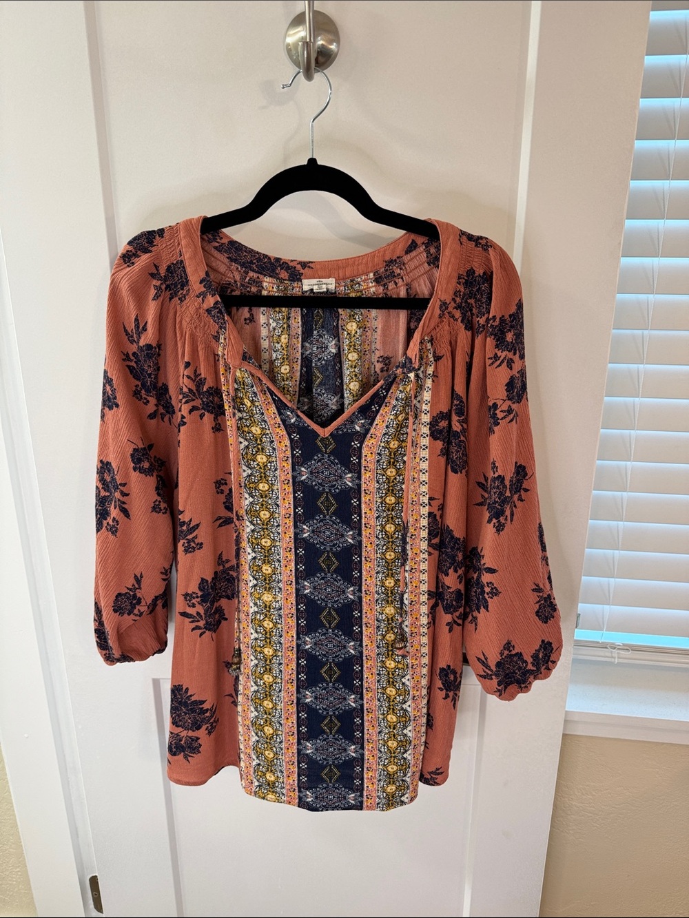 Boho Rust Floral V-Neck Peasant Blouse Navy Patterned Center Puff Sleeve Top - Picture 1 of 8